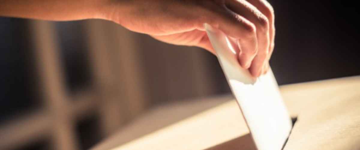 Kommunalvalg 2025: Hjælpemidler til vælgere med handicap